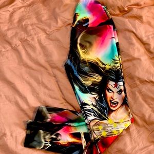 Wonder Woman leggings